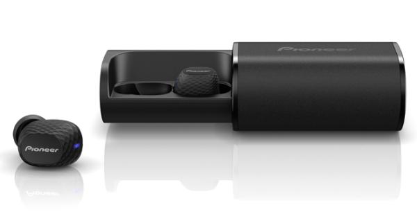 pioneer C8 headphones