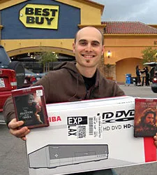 AVS Forum Member Buying HD-DVD Player, Discs from Best Buy