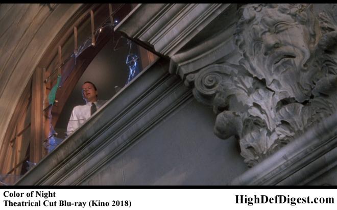 Color of Night Bruce Willis in the Window Comparison - Theatrical Cut