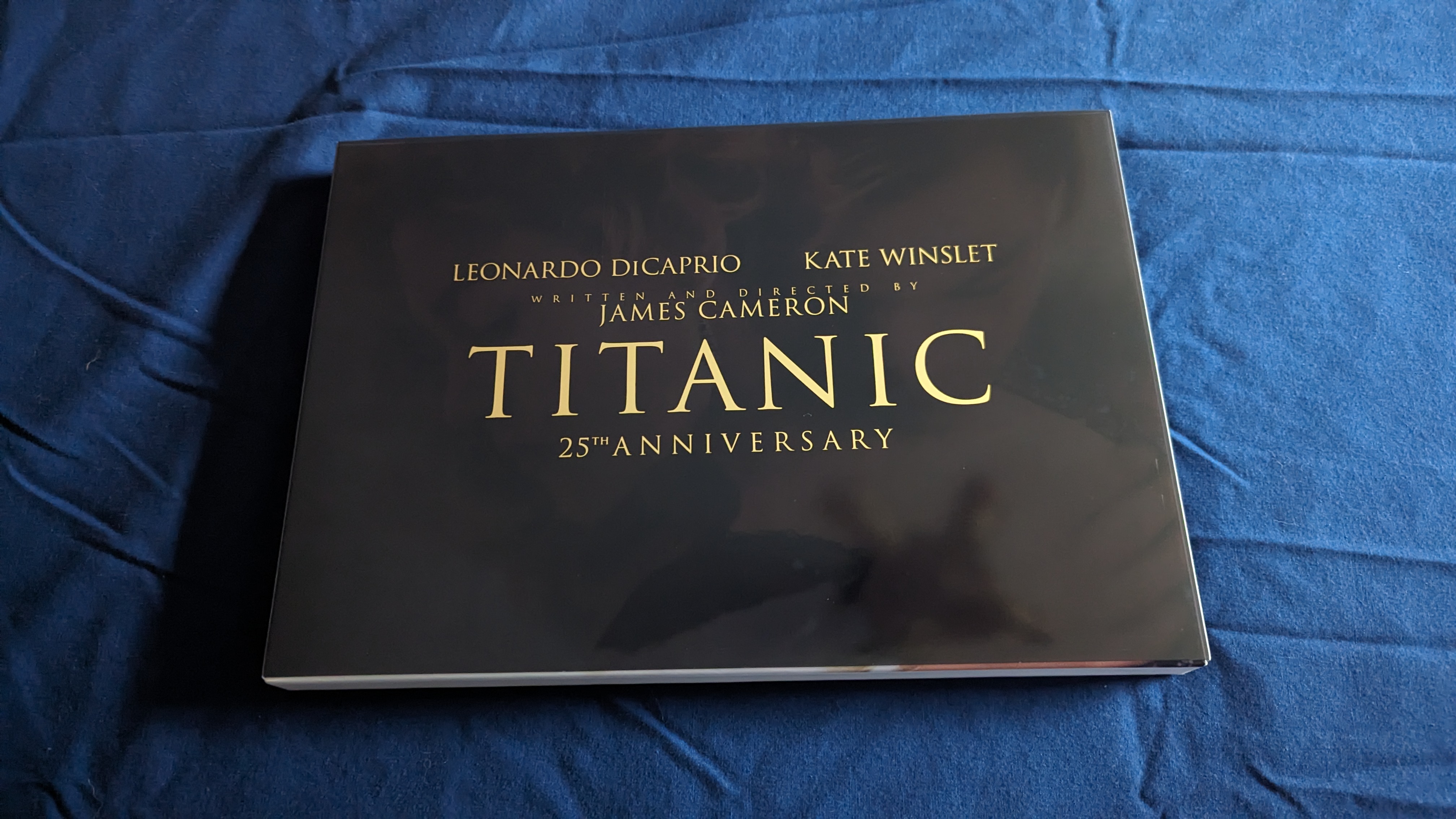  Titanic [4K UHD] : Leonardo DiCaprio, Kate Winslet, James  Cameron: Movies & TV